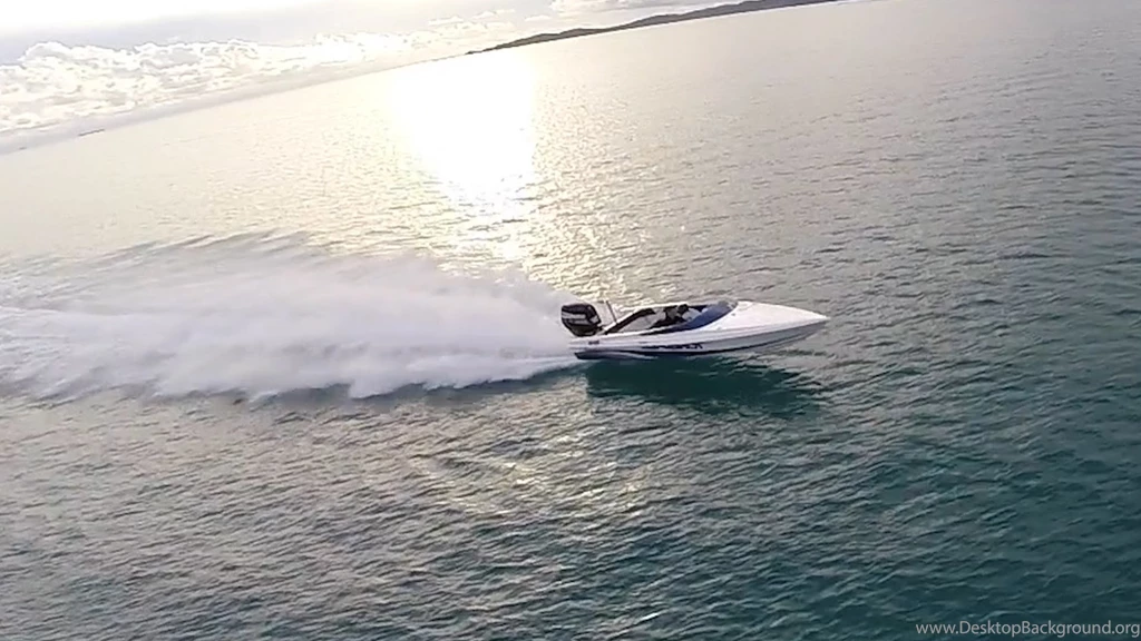 Offshore Speed Boat New Caledonia Haines Hunter 2100so Aerial ...
