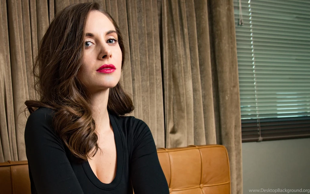 17+ Alison Brie Wallpapers High Quality Resolution Download