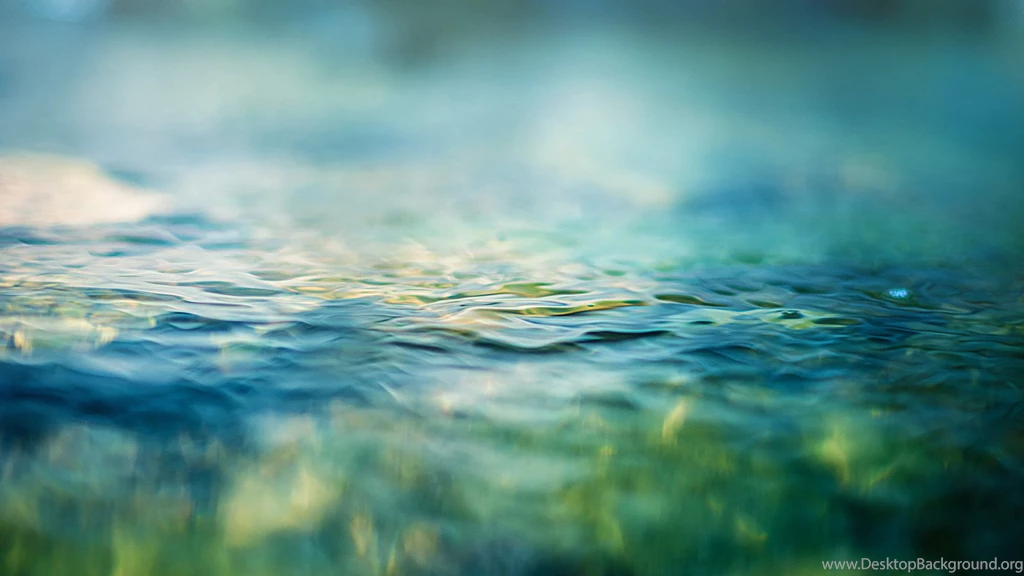 Green Water Flowing Macro Free Wallpapers HD