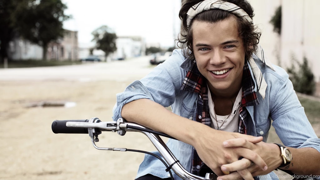 Harry Styles Wallpapers