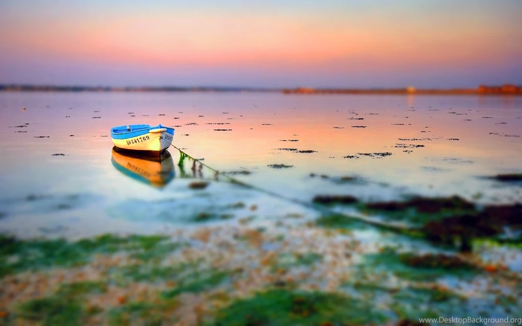 Boat Tilt Shift Wallpapers