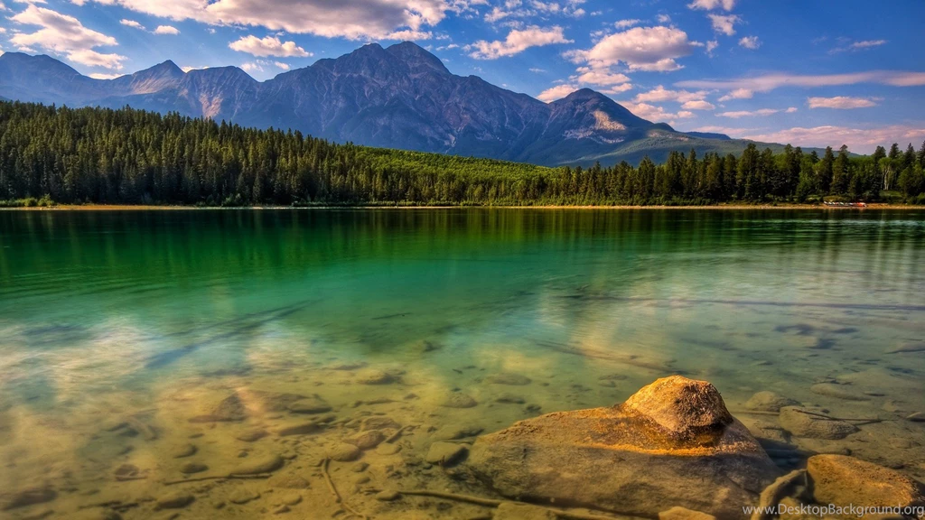 Create Wallpapers For Desktop With Your Own Pictures AmoyShare