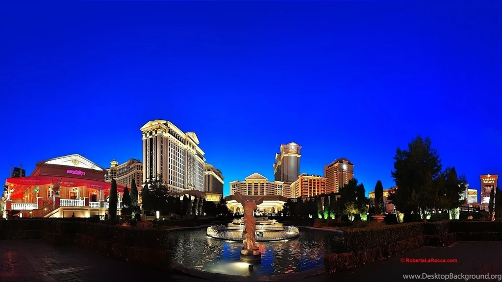 Las Vegas Strip View Real Estate 24 Hours Of Neon