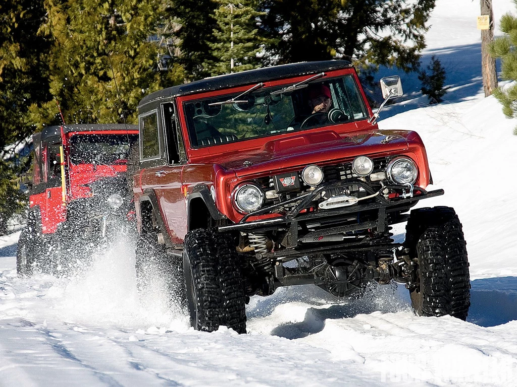 15 Photos Of Classic Ford Broncos