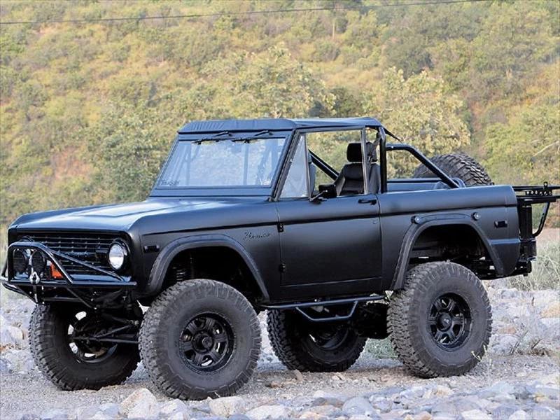 BRONCO Ford Bronco Custom SUV Tuning