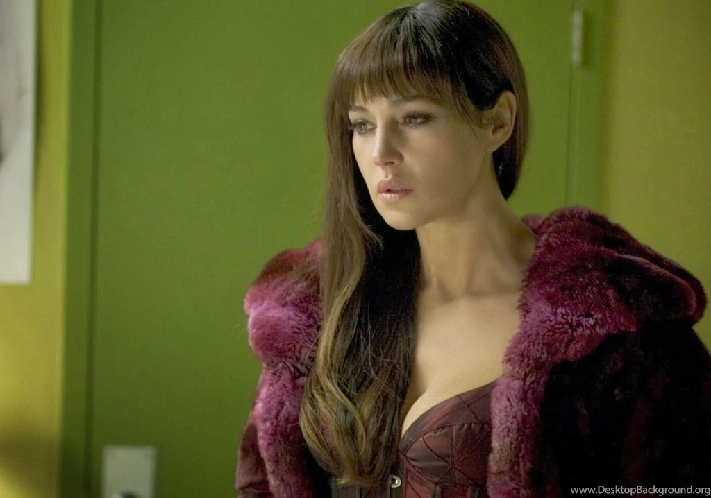 STARS WALLPAPER: Monica Bellucci Wallpapers Free Download