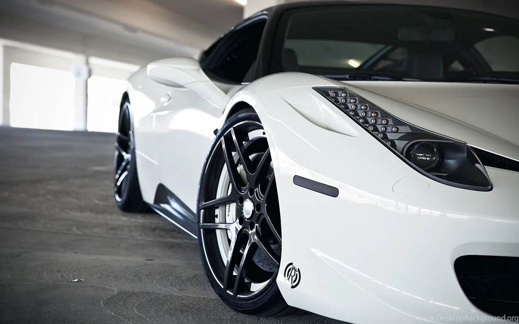 Best Ferrari Wallpapers