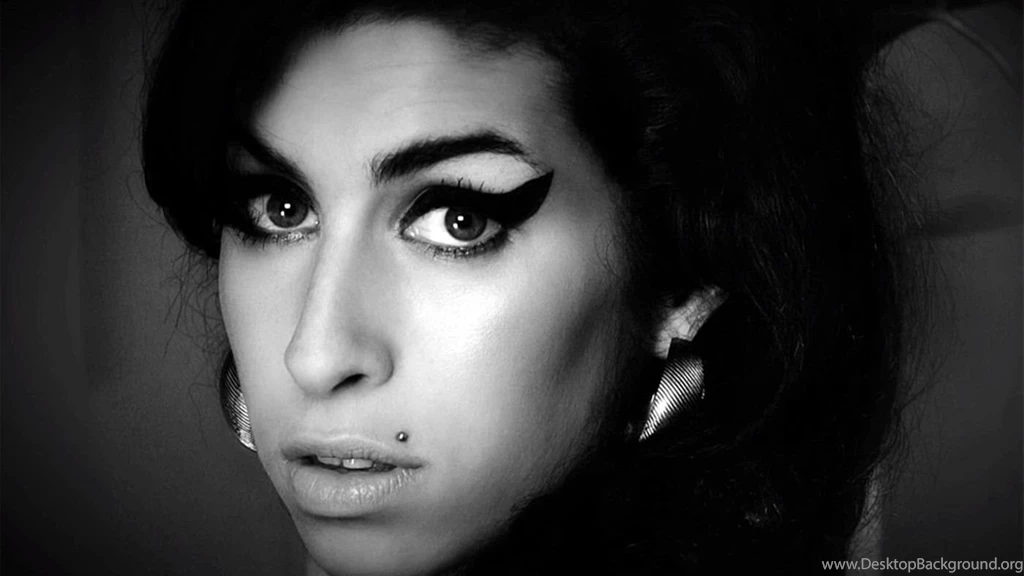 Amy Winehouse Wallpapers For PC