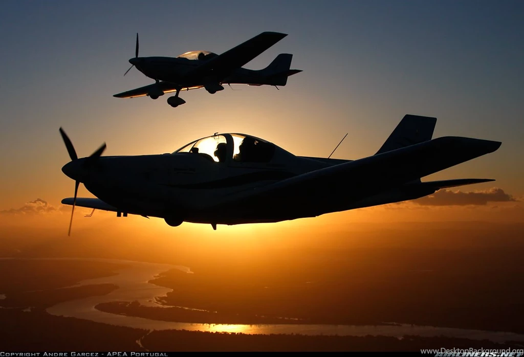 Photos: Alpi Pioneer 300 Aircraft Pictures