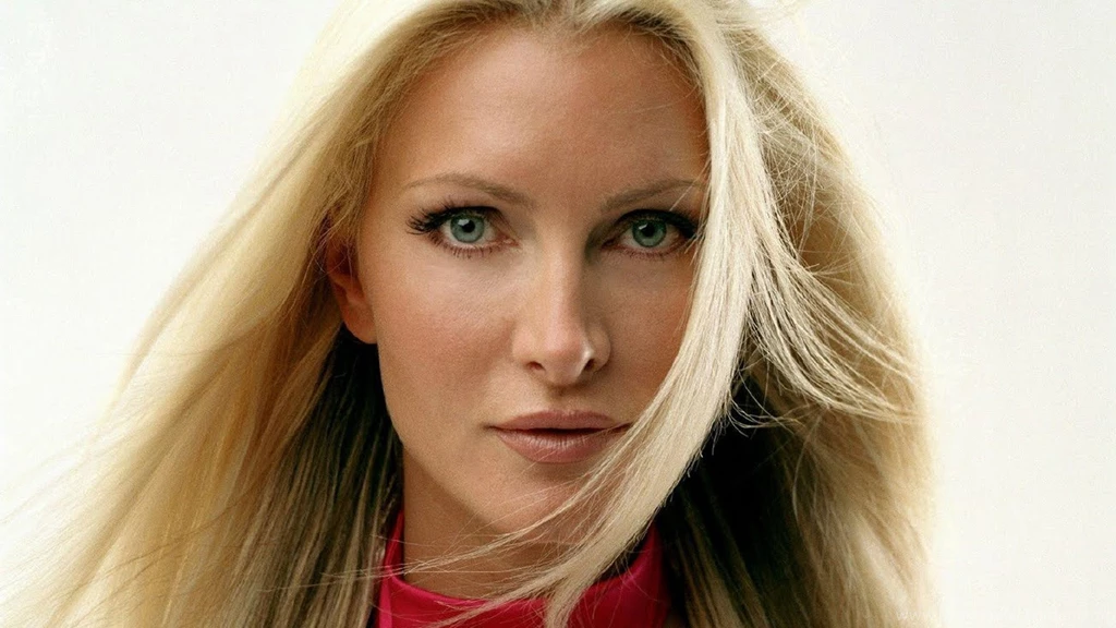 HD Caprice Bourret Wallpapers – HdCoolWallpapers.Com