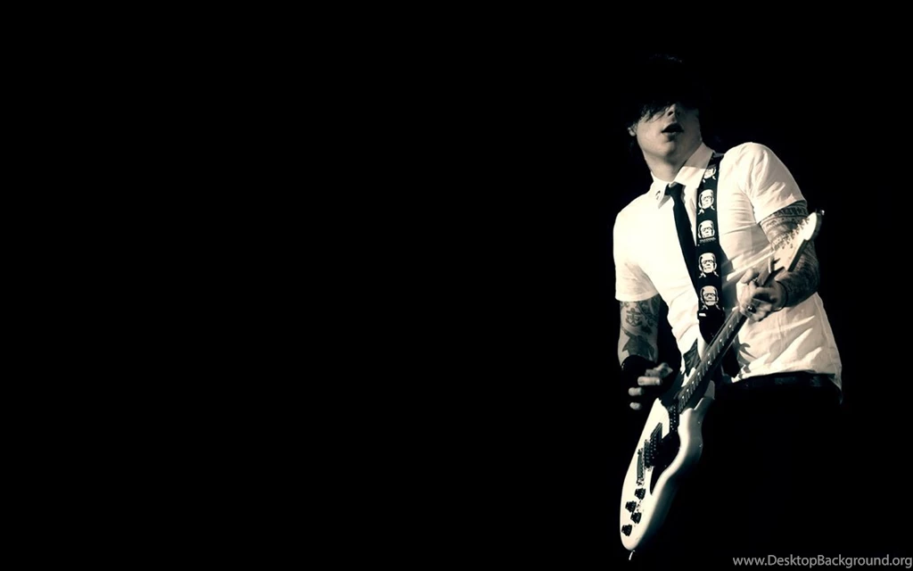Frank Iero I By M4RTiNiKiSS On DeviantArt