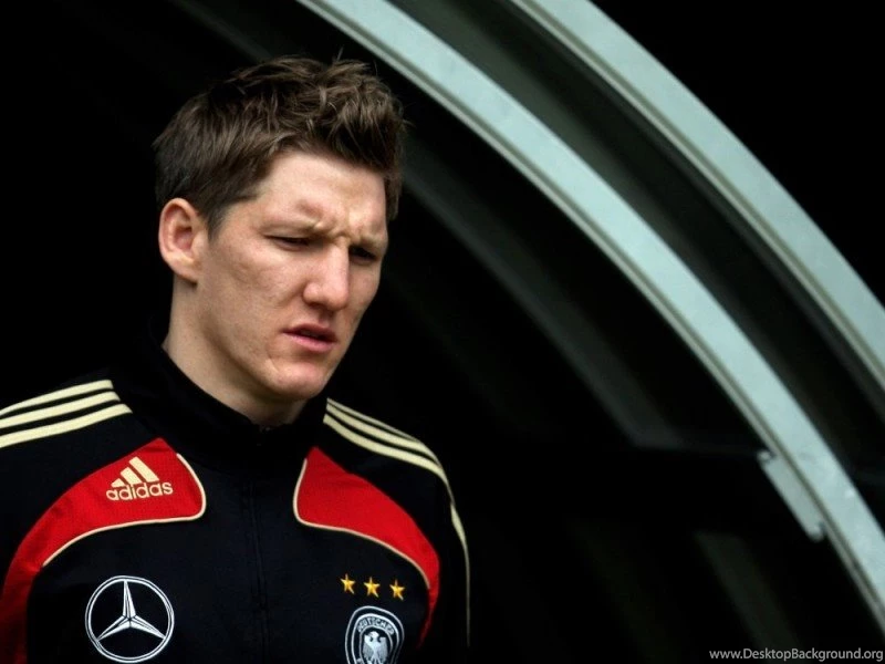 Top Football Wallpapers: Bastian Schweinsteiger 2012 Wallpapers