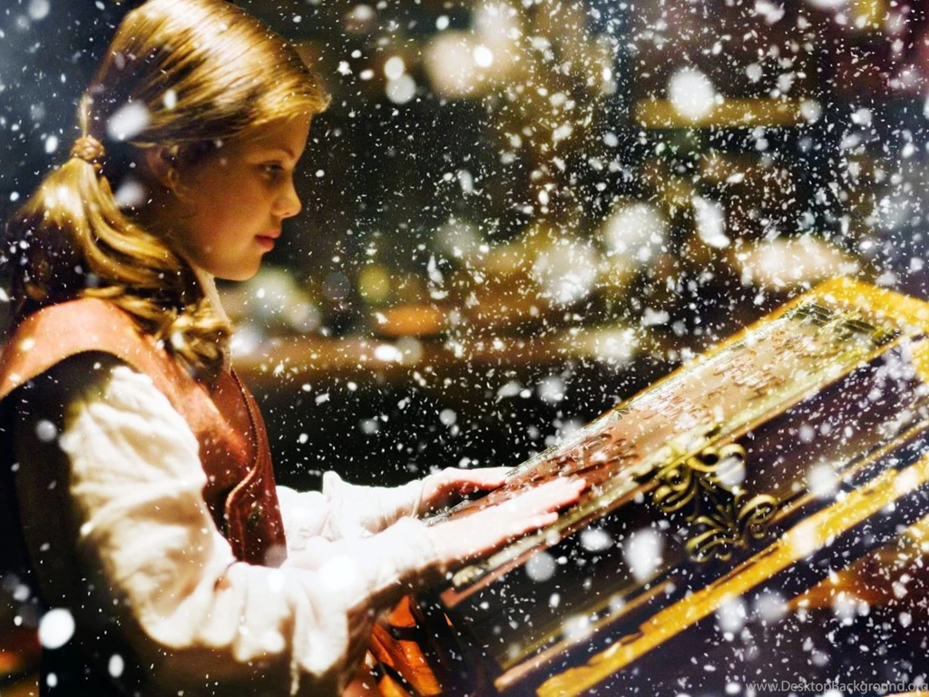Lucy In Narnia Voyage Of The Dawn Treader Wallpapers