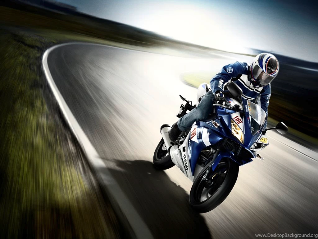 2009 Yamaha Yzf R125 Action Front Shot Motogp