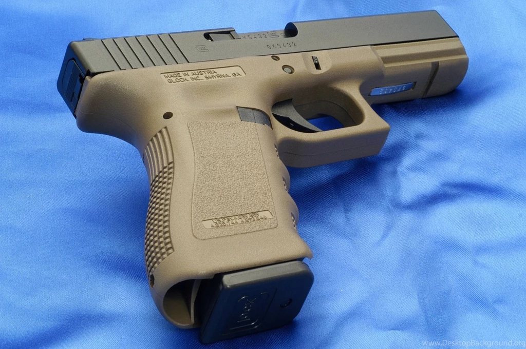 Glock 110 :: Guns Wallpapers :: ShareWallpapers