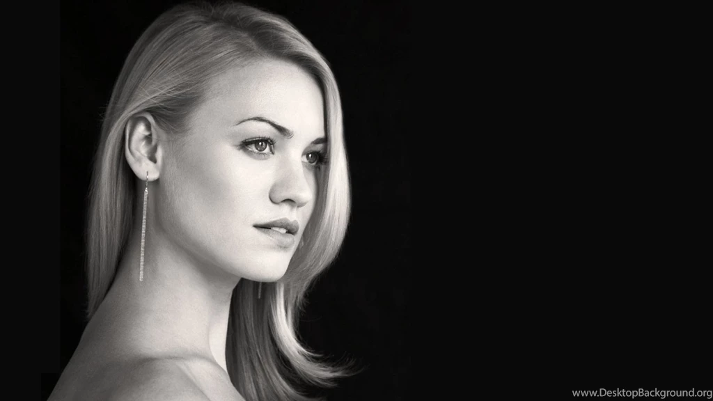 74 Yvonne Strahovski HD Wallpapers