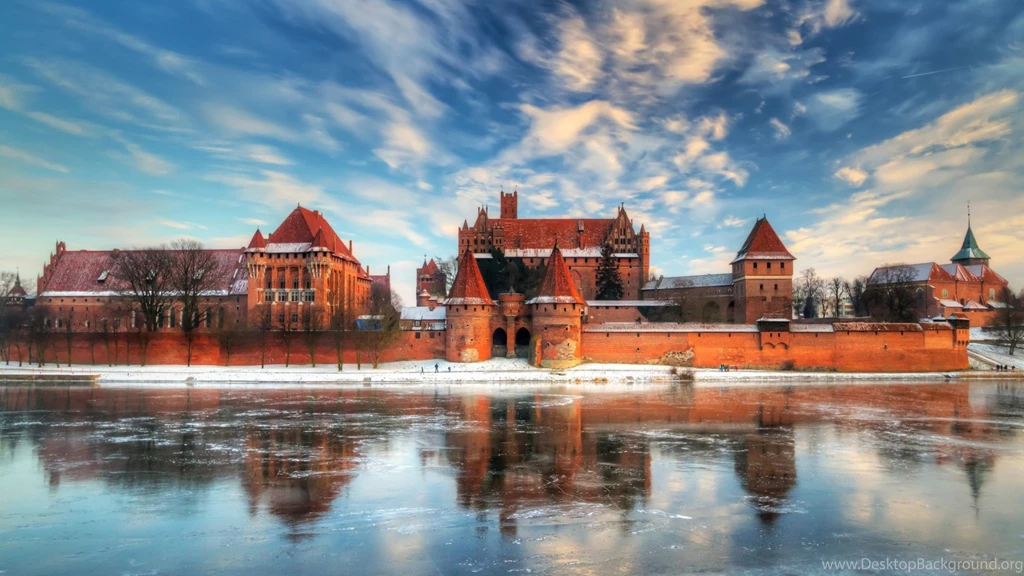 Malbork Castle In Poland Pictures