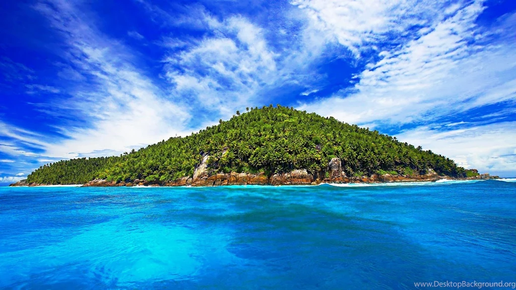 Desert Island In Sea Desktop Wallpapers