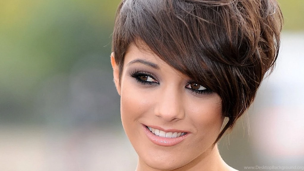 Gorgeous Actress Frankie Sandford Wallpapers – Daily Backgrounds In HD