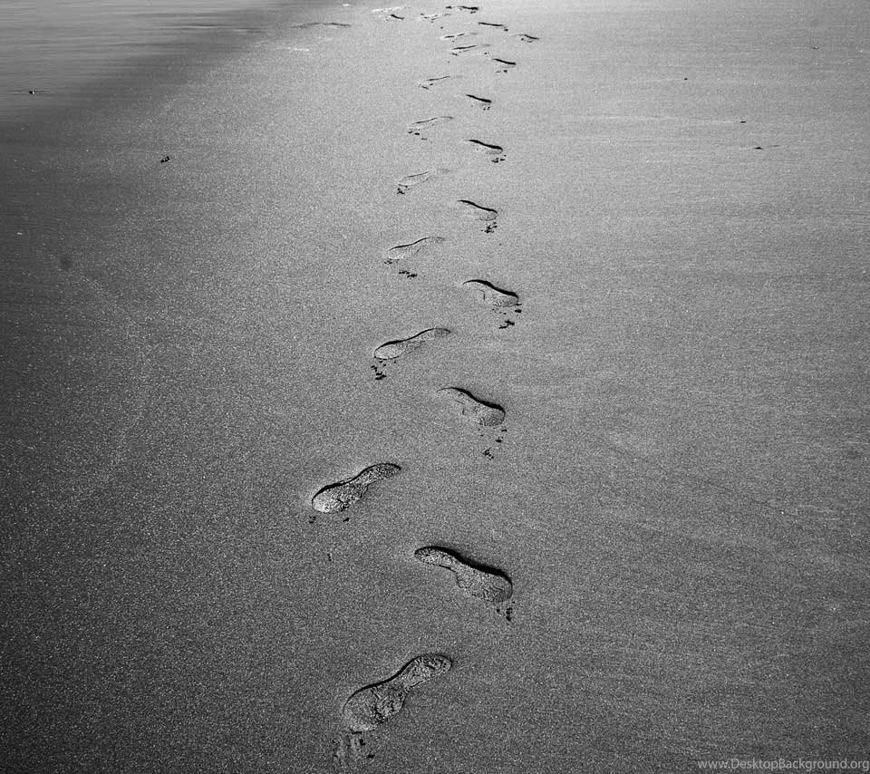Footprints On The Beach Sand Tablet Phone Wallpaper Backgrounds ...