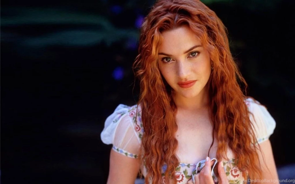Kate Winslet Is Beautiful Desktop Background