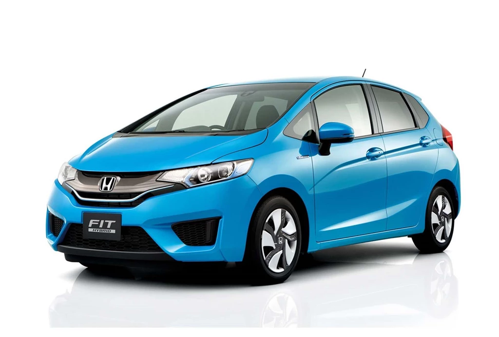 2015 Honda Fit Hybrid HD Wallpapers