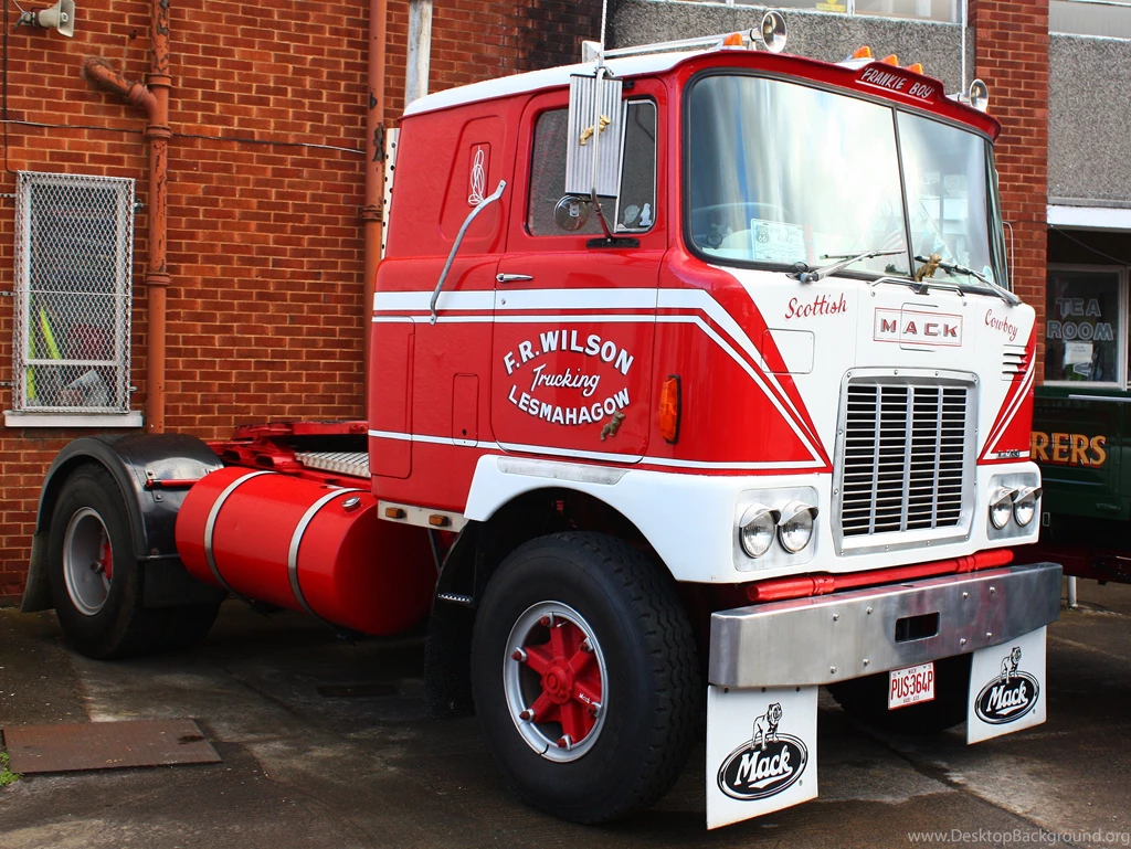 MACK Semi Tractor Transport Truck Wallpapers