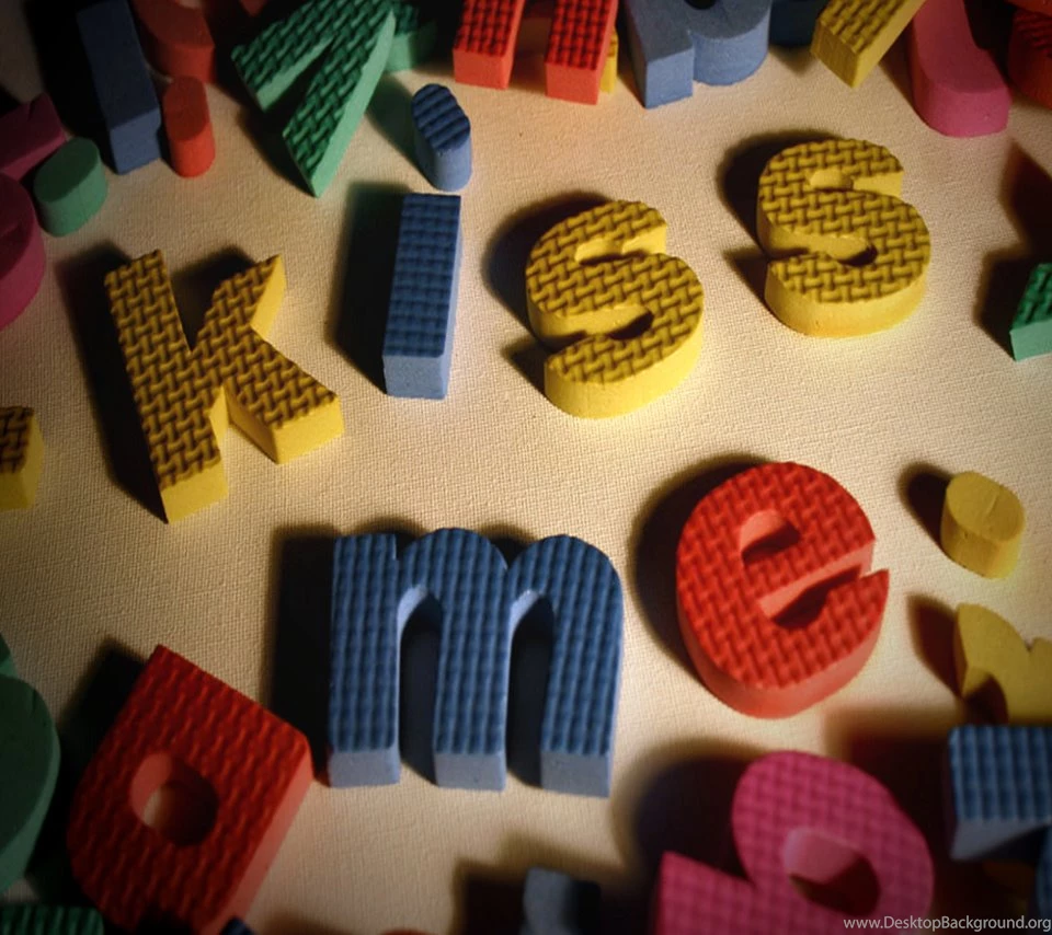 Kiss Me Android Wallpapers 960x854 Hd Wallpapers Phone