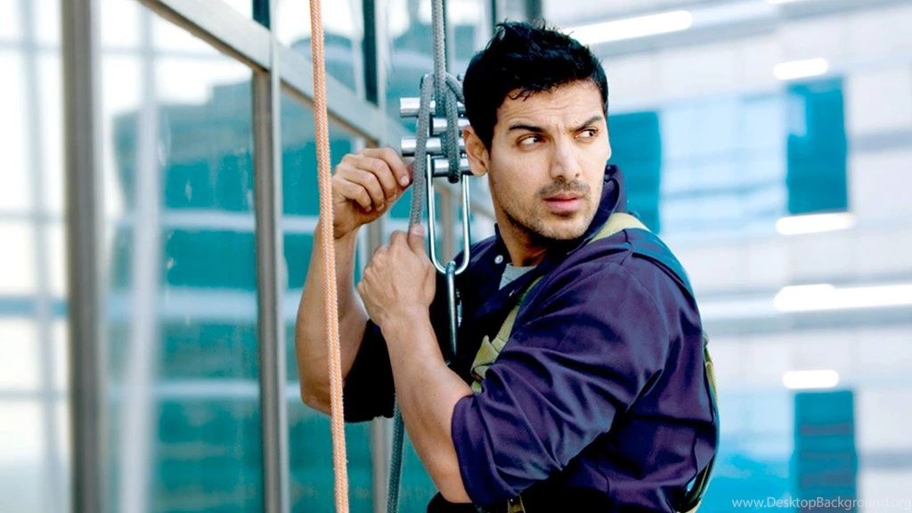 John Abraham Body Builder Photo