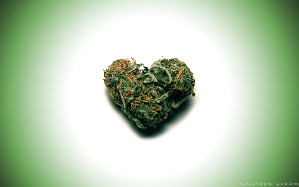 Nug Porn Wallpapers (SFW)