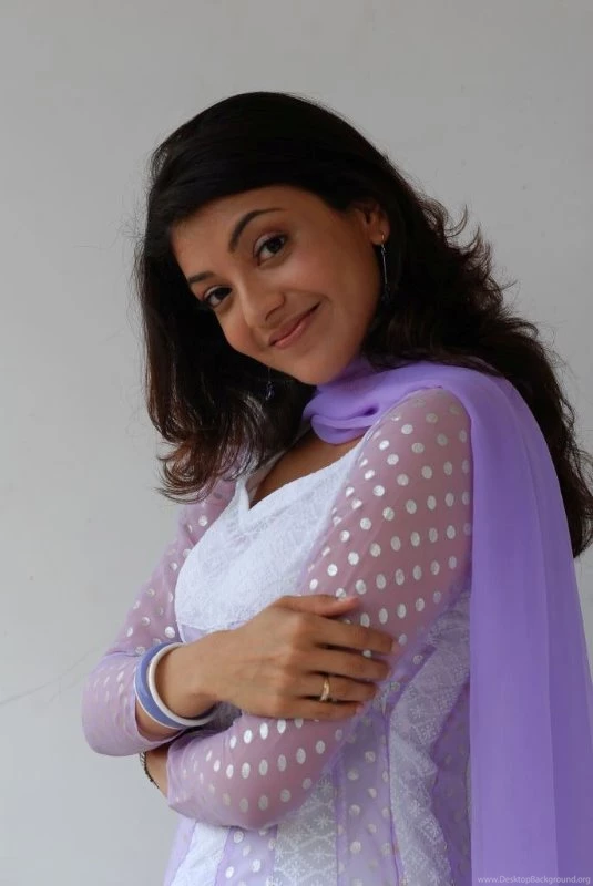 Heroine Kajal Agarwal Beautiful Wallpapers