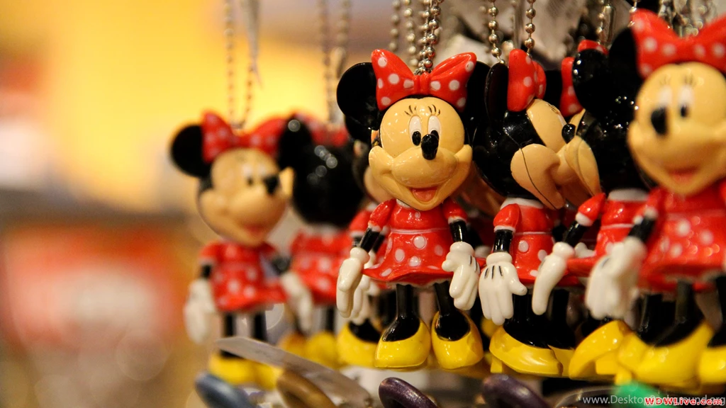 World Of Disney: Minnie Mouse Keychains.