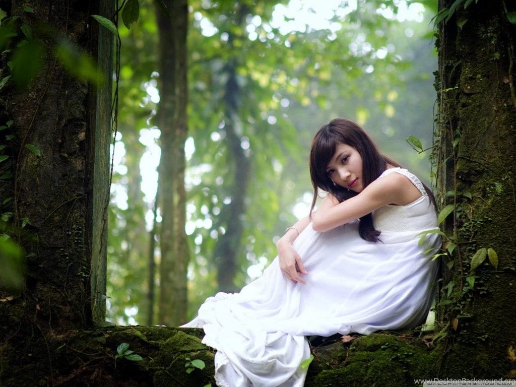 Romantic Girl HD Desktop Wallpapers : High Definition : Fullscreen ...