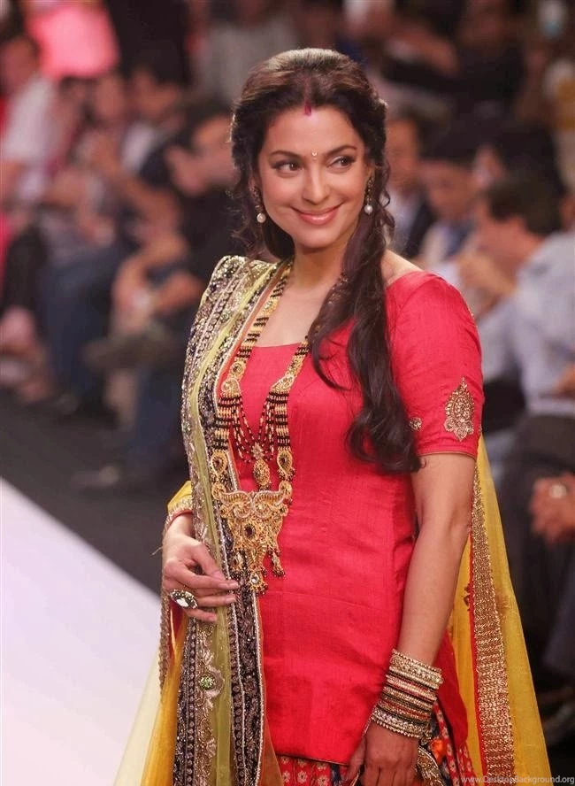 Hindi actress Juhi Chawla HD Wallpapers Free Download.jpg