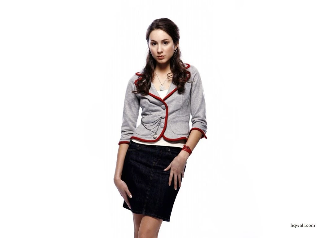 Troian Avery Bellisario Troian Bellisario Photoshoot