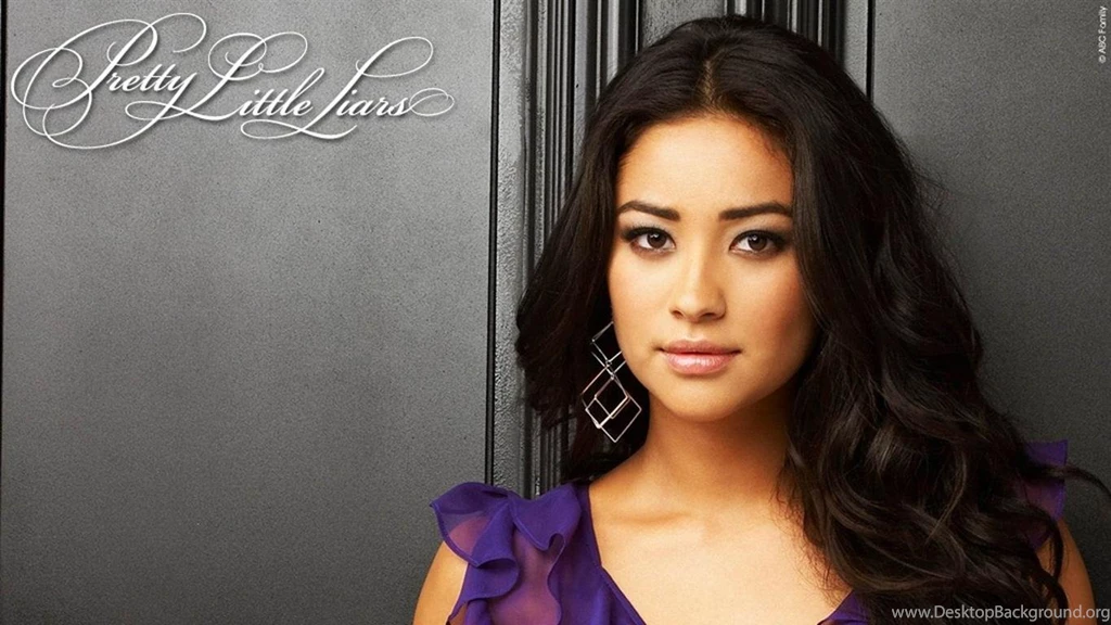 Troian Bellisario Pretty Little Liars Wallpapers Hd