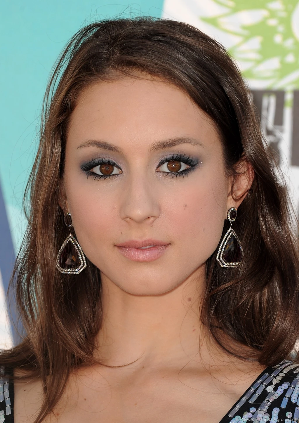 Troian Avery Bellisario Photo, Pics, Wallpapers   Photo