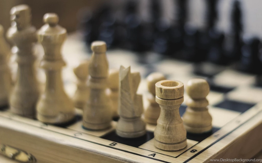 Chess Pieces Wood Game Wallpapers