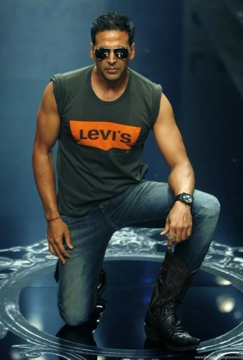 Akshay Kumar Wallpaper, 2011 Akshay Kumar Latest Wallpaper, Images ...