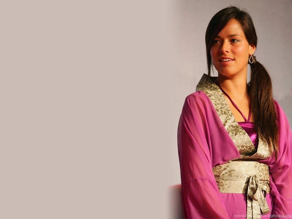Ana Ivanovic < Women < Celebrities < Desktop Wallpapers