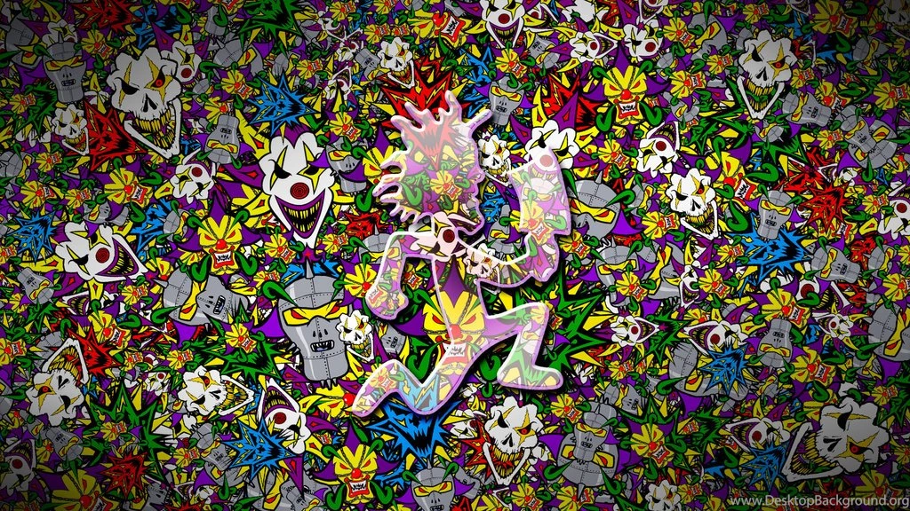 Browsing Wallpapers On DeviantArt