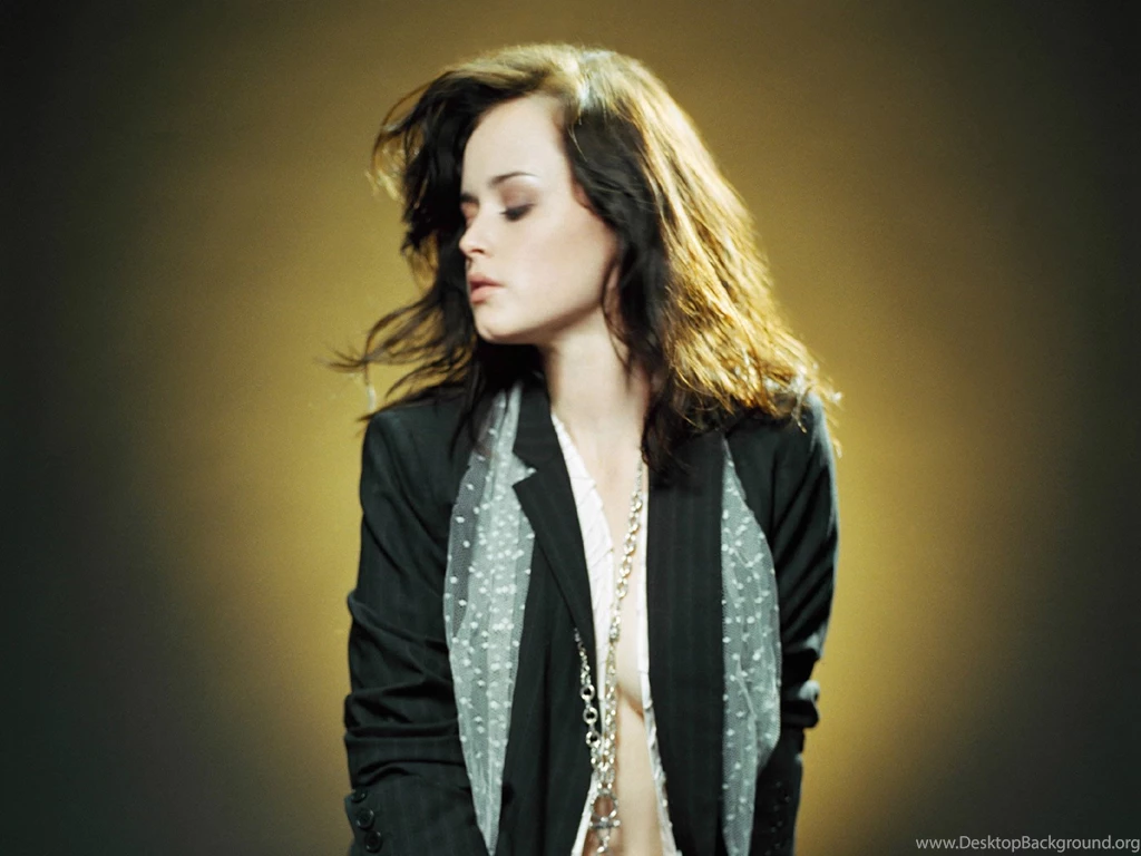 Alexis   Alexis Bledel Wallpapers (1244861)   Fanpop