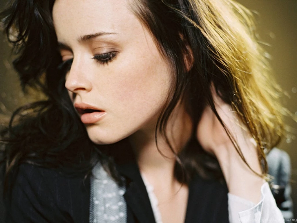 Alexis Bledel Wallpapers (