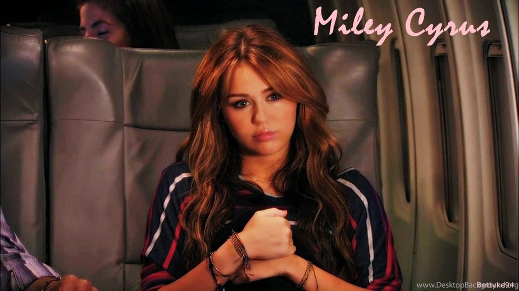Miley Cyrus Celebrity Y Wallpapers Hd