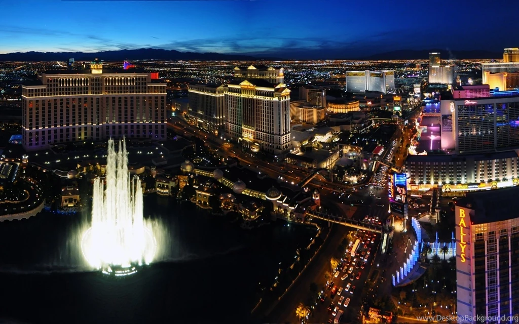 The Las Vegas Strip Hotel Wallpapers   1680x1050   642562