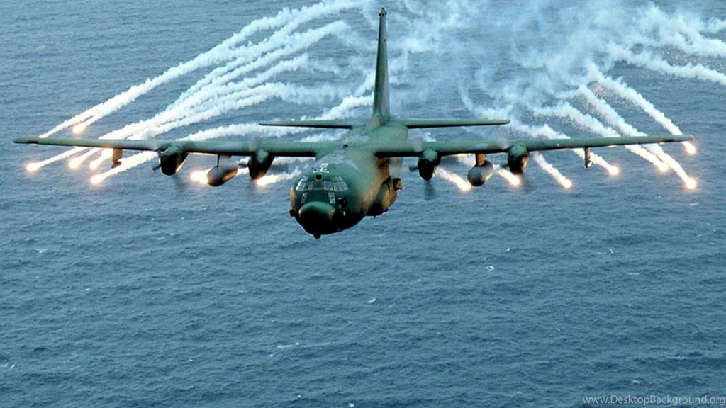 Us Air Force C 130 Hercules Flares Contrails Wallpapers