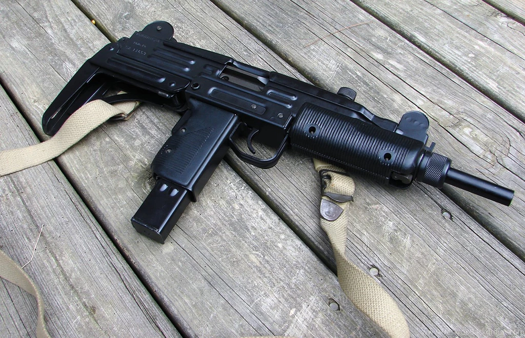 UZI 02 By CorsairSX On DeviantArt