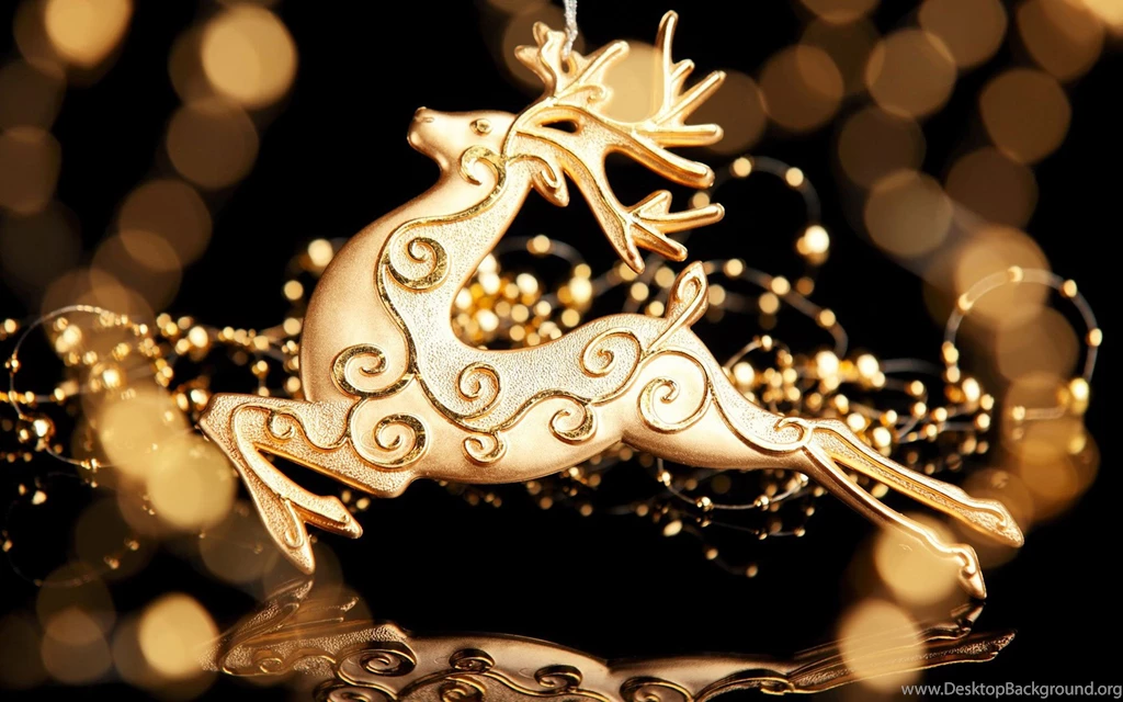 Free Christmas Reindeer Computer Desktop Wallpapers
