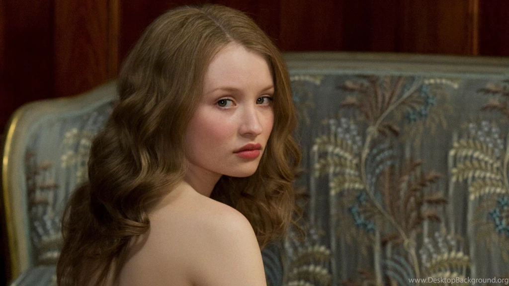 Emily Browning – ContraVol