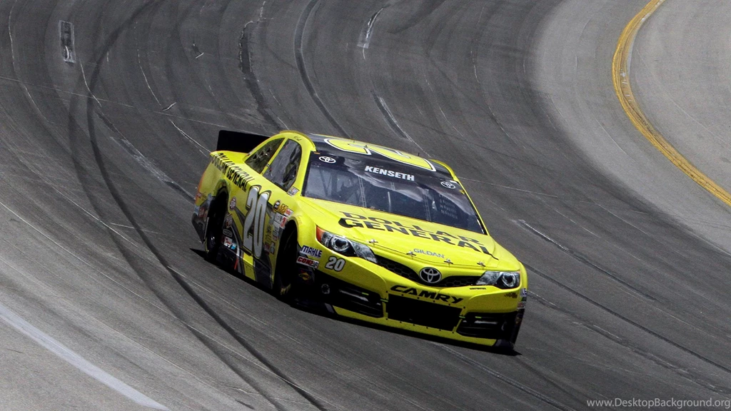 Matt Kenseth, Toyota Teams Still Searching For Answers